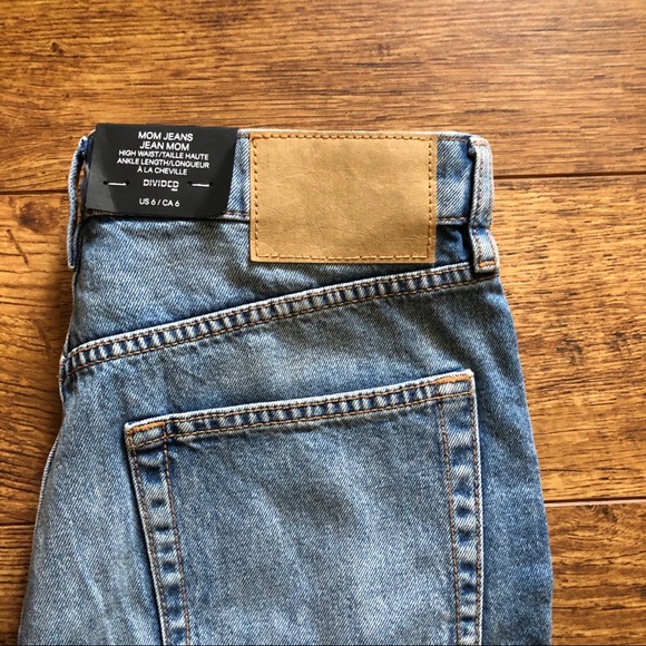 🌟H&M | Mom Jeans🌟 - Picture 4 of 5